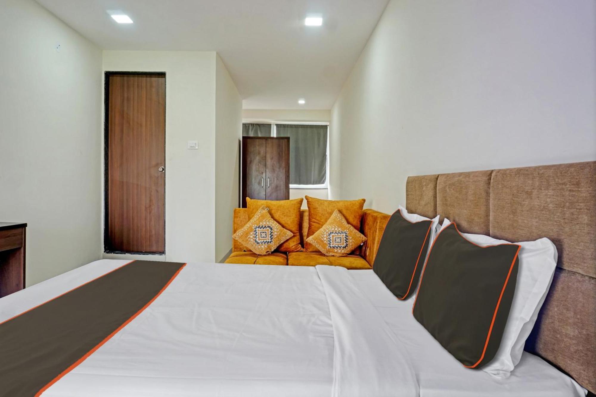 Super Collection O Rk Inn Chinchvad Экстерьер фото